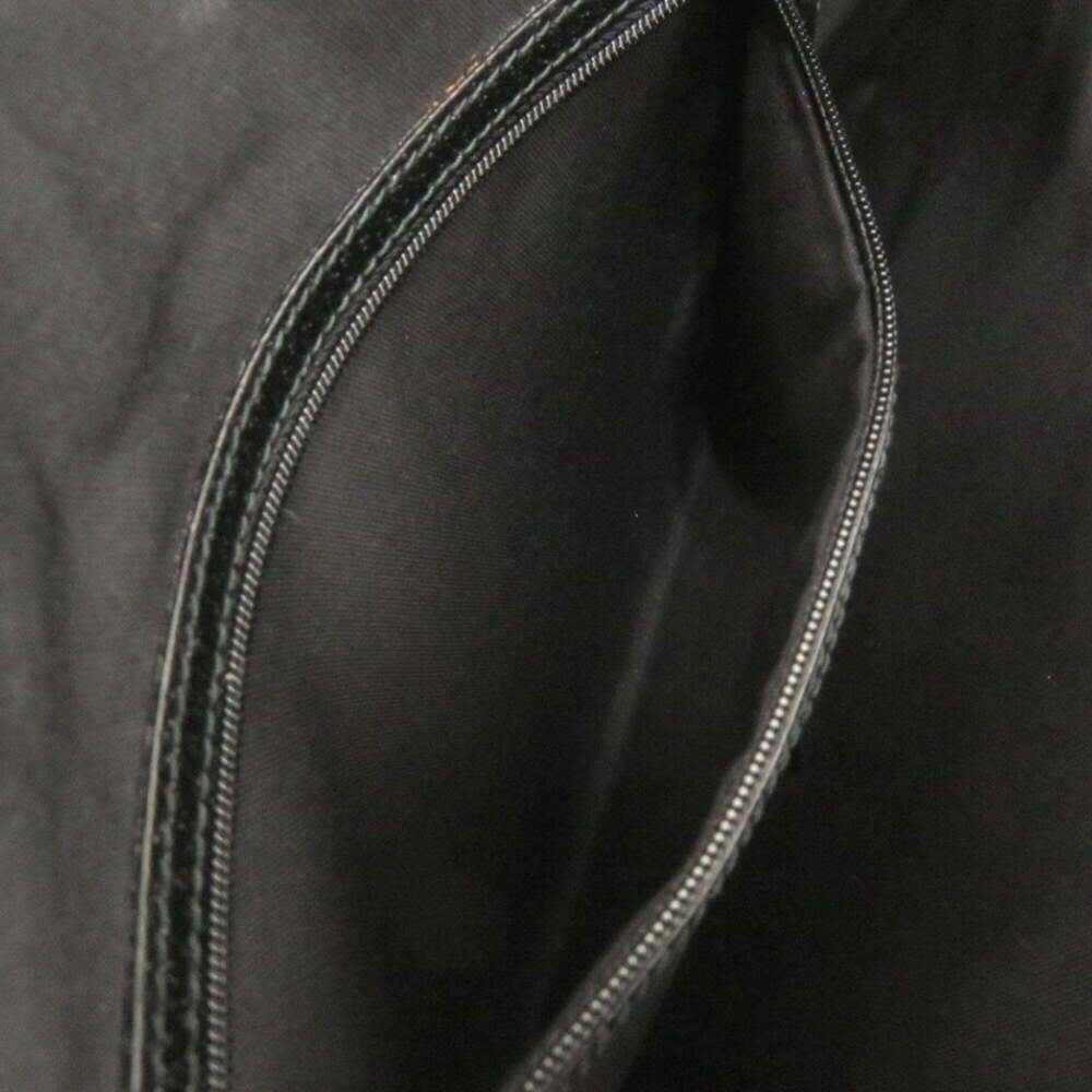 GUCCI Authentic Black Leather Shoulder Bag - Picture 8 of 9